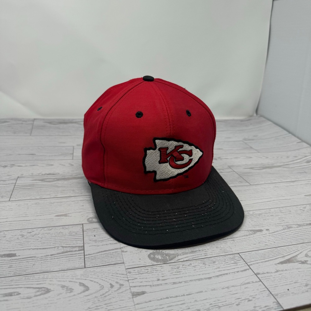 Kansas City Chiefs‎ NFL Logo Athletic Cap Hat Red Black Adjustable VTG
